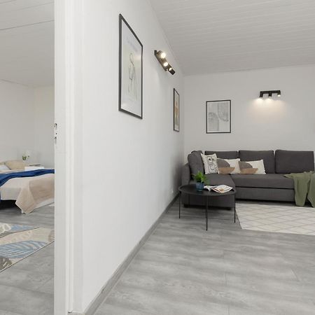 Metro Plac Wilsona Apartments Mickiewicza By Noclegi Renters Warszawa Zewnętrze zdjęcie