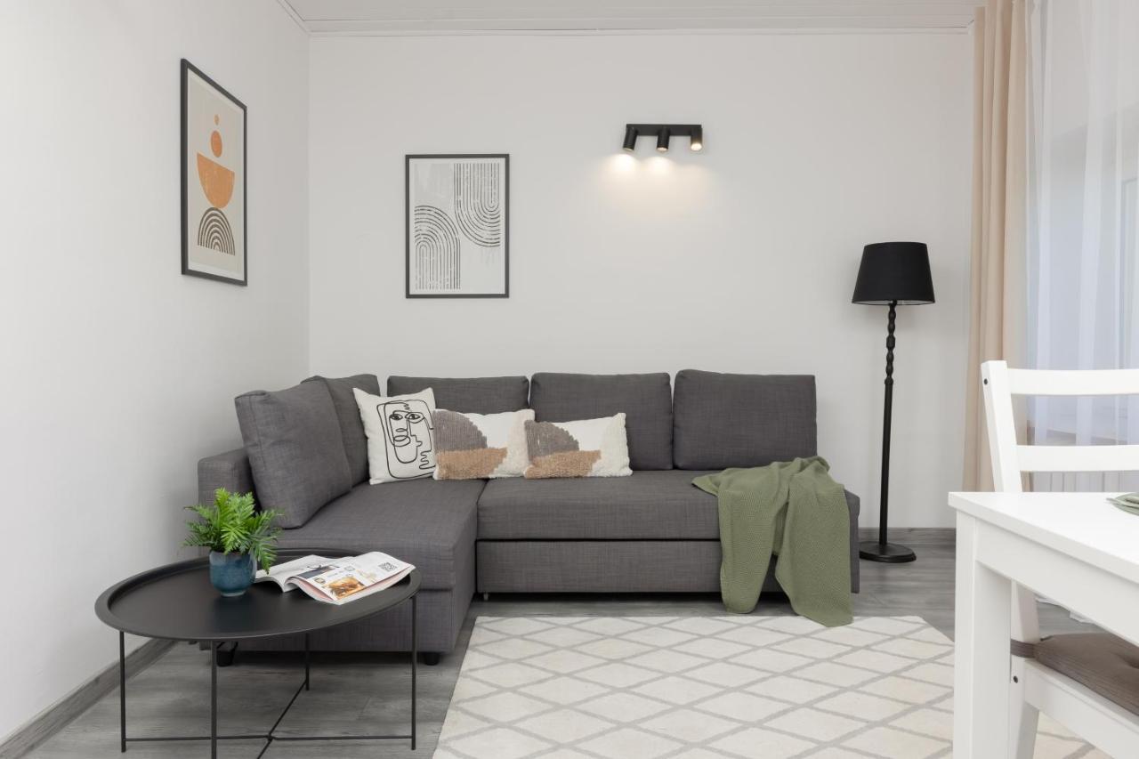 Metro Plac Wilsona Apartments Mickiewicza By Noclegi Renters Warszawa Zewnętrze zdjęcie